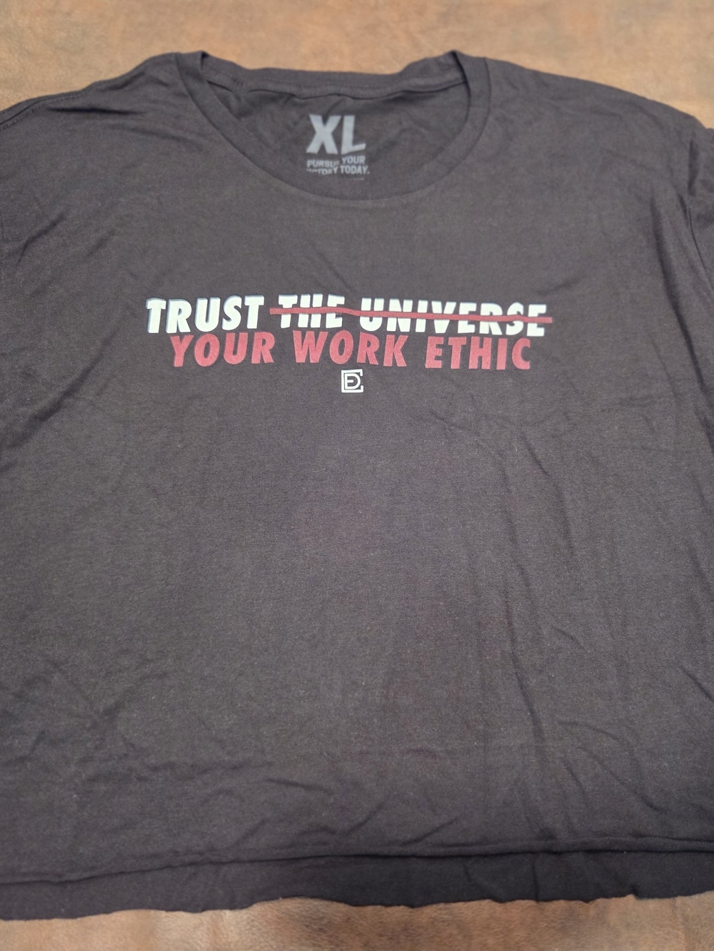 New Women's Compete Every Day, Cropped "Trust Your Work Ethic" Tee, XL